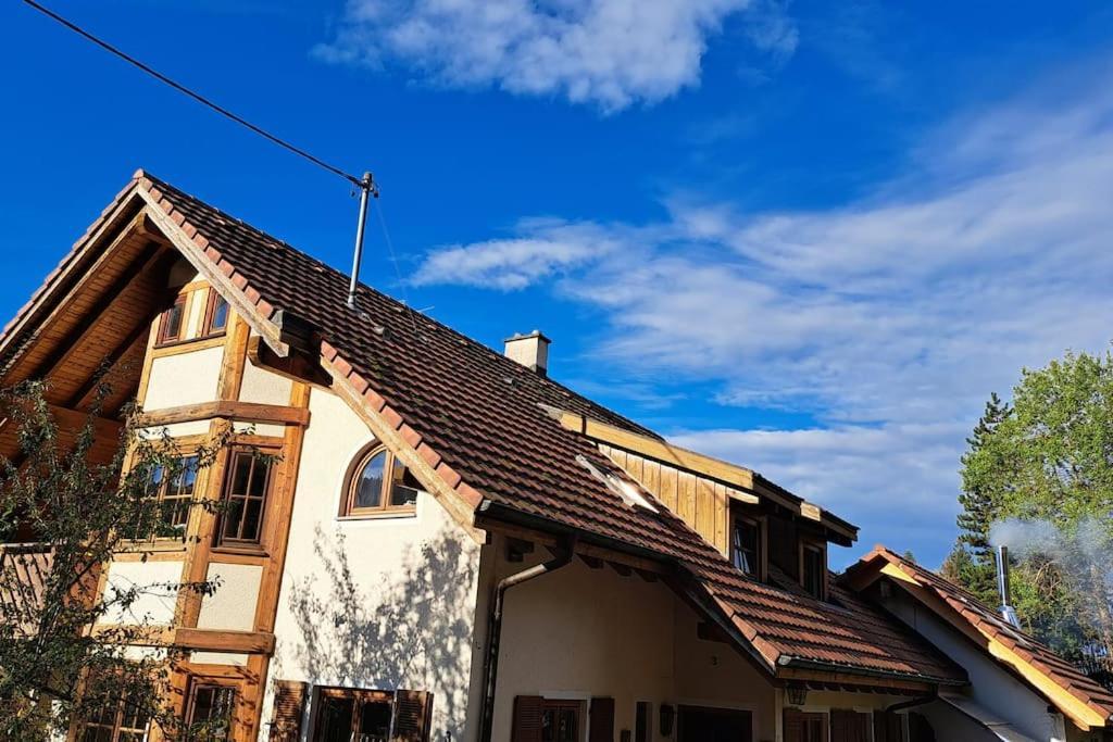 Gemuetliche Waldrandlage In Badenweiler Sehringen Ferienwohnung מראה חיצוני תמונה