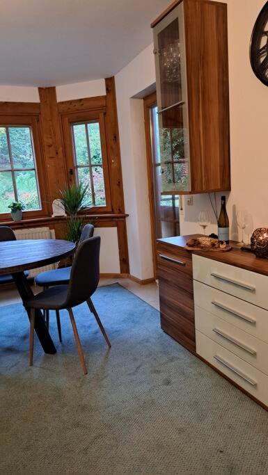 Gemuetliche Waldrandlage In Badenweiler Sehringen Ferienwohnung מראה חיצוני תמונה