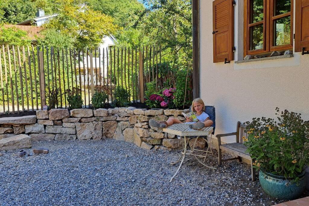 Gemuetliche Waldrandlage In Badenweiler Sehringen Ferienwohnung מראה חיצוני תמונה